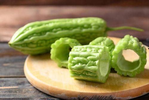 顺城吃瓜,揭秘街头巷尾的热辣趣闻