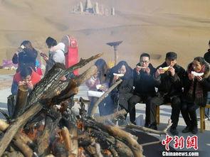 沙漠吃瓜的电影,穿越沙海寻瓜记