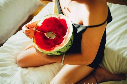 吃瓜玩具女,潮流玩具背后的故事与魅力