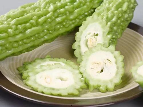 桥墩吃瓜,一场别开生面的乡村盛宴