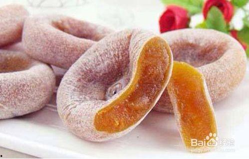 吃角瓜可以吃柿子饼吗,吃角瓜与柿子饼的搭配探讨