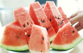 瓜可以饭前吃吗,饭前吃瓜的益处与注意事项