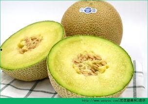 吃哈密瓜能不能吃牛奶