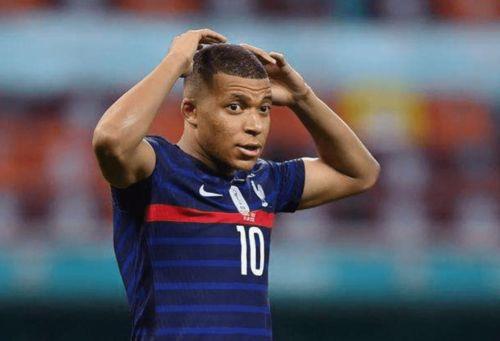 姆巴佩吃瓜,揭秘足球场上的“瓜王”传奇