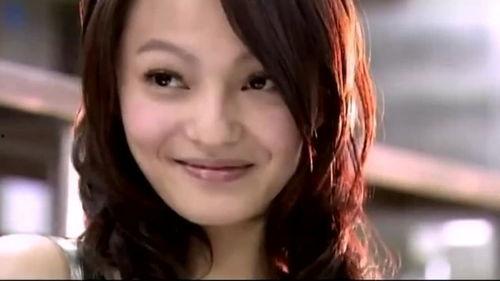 小公主吃瓜吃的好,尽享甜蜜时光