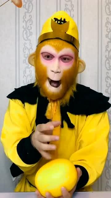 东北孙悟空吃瓜,东北猴王孙悟空的夏日吃瓜奇遇记